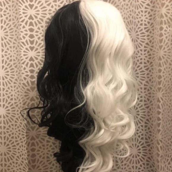 💫24” CRUELLABLACK & WHITE LACE FRONT WIG💫 *NWT